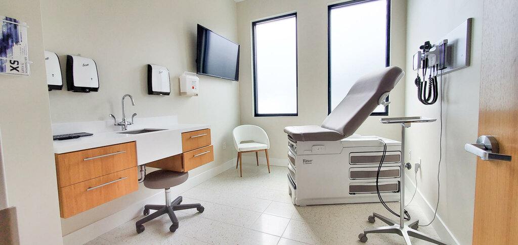 Lindsay D Albanese, MD - Altracare-Pediatrics, Primary Care, and Urgent Care