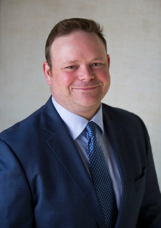 Aslan Home Lending Corporation: Robert Smith, Mortgage Broker