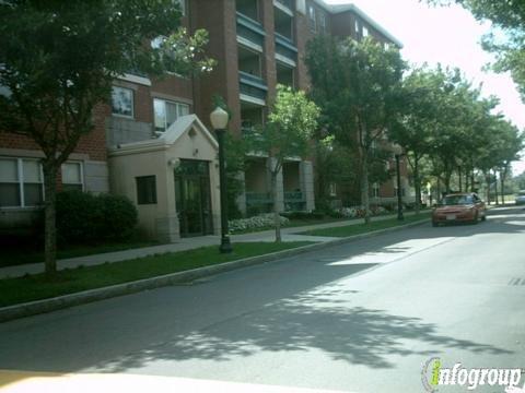 Harbor Point Apartments