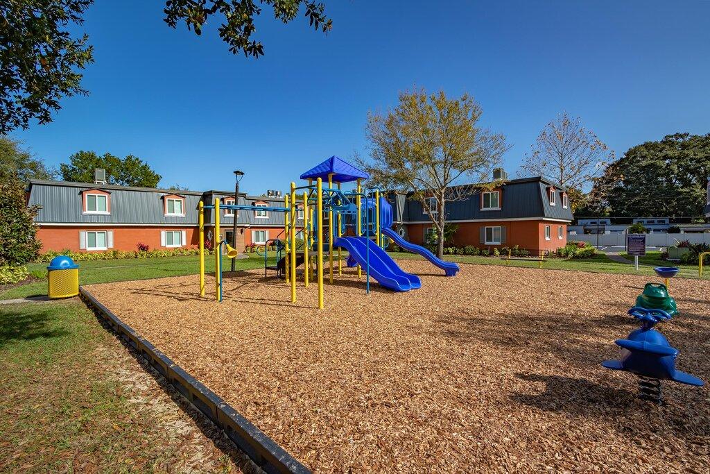 Sapphire Winter Park Apartments