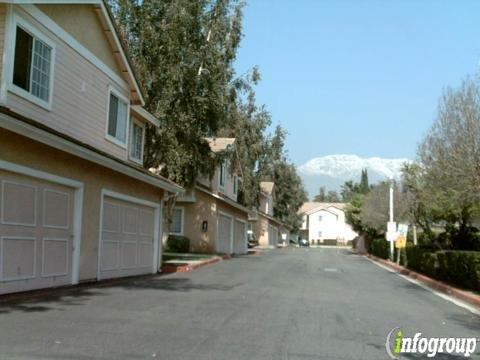 Highland Hills Apartments