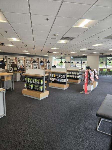 Cellular Sales-Verizon Authorized Retailer