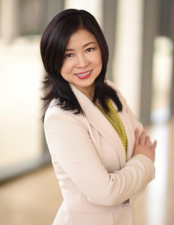 Merrill Lynch Financial Advisor Qing Zhou