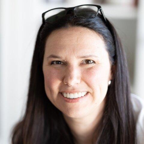 Merrill Lynch Financial Advisor Andrea Nicole Deeley