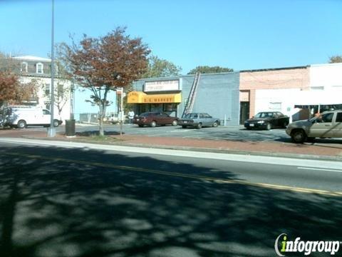 Shaw Market and Deli
