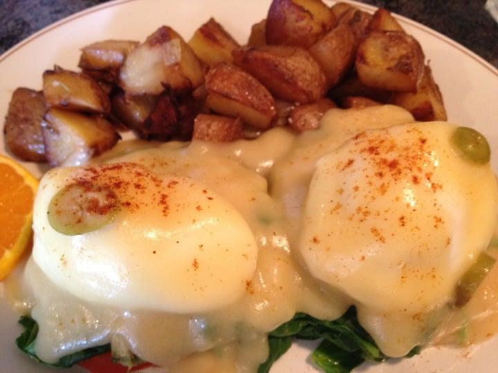 Friends & Neighbors Cafe