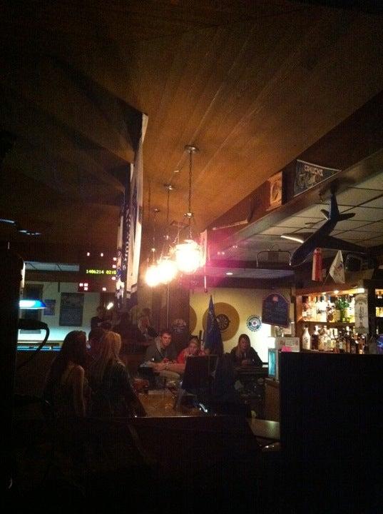 Cliffside Neighbourhood Pub