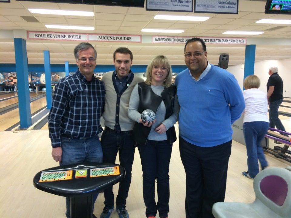 Salon de Quilles BG Laval 2000