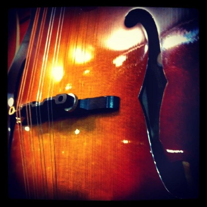 Long & McQuade Musical Instrument, 3180 Mainway, Burlington, ON L7M 1A5 ...