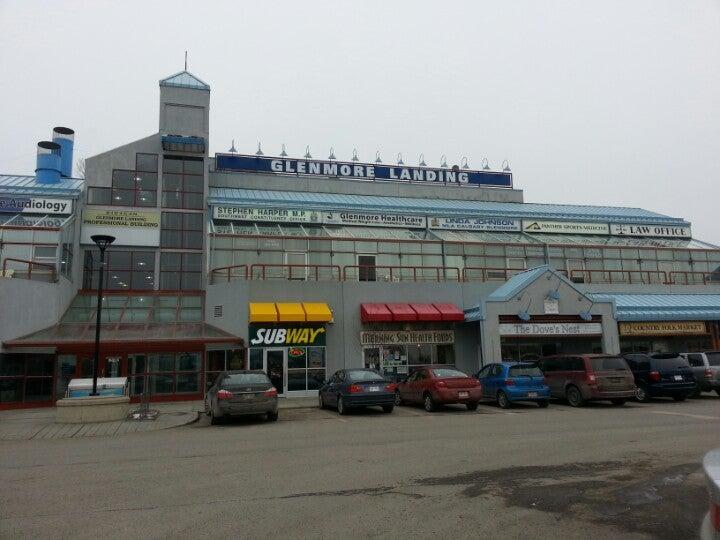 Glenmore Landing Shopping Centre