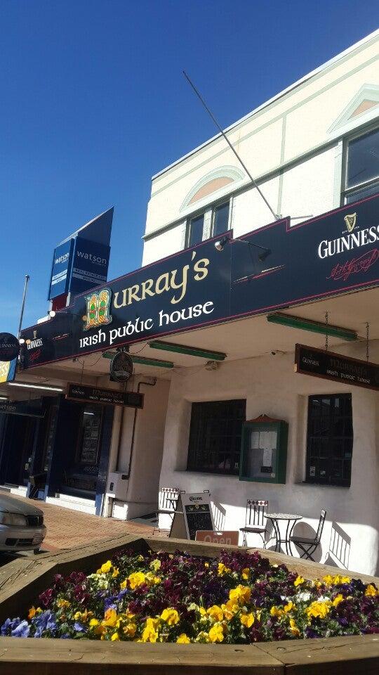 Murray's Irish bar