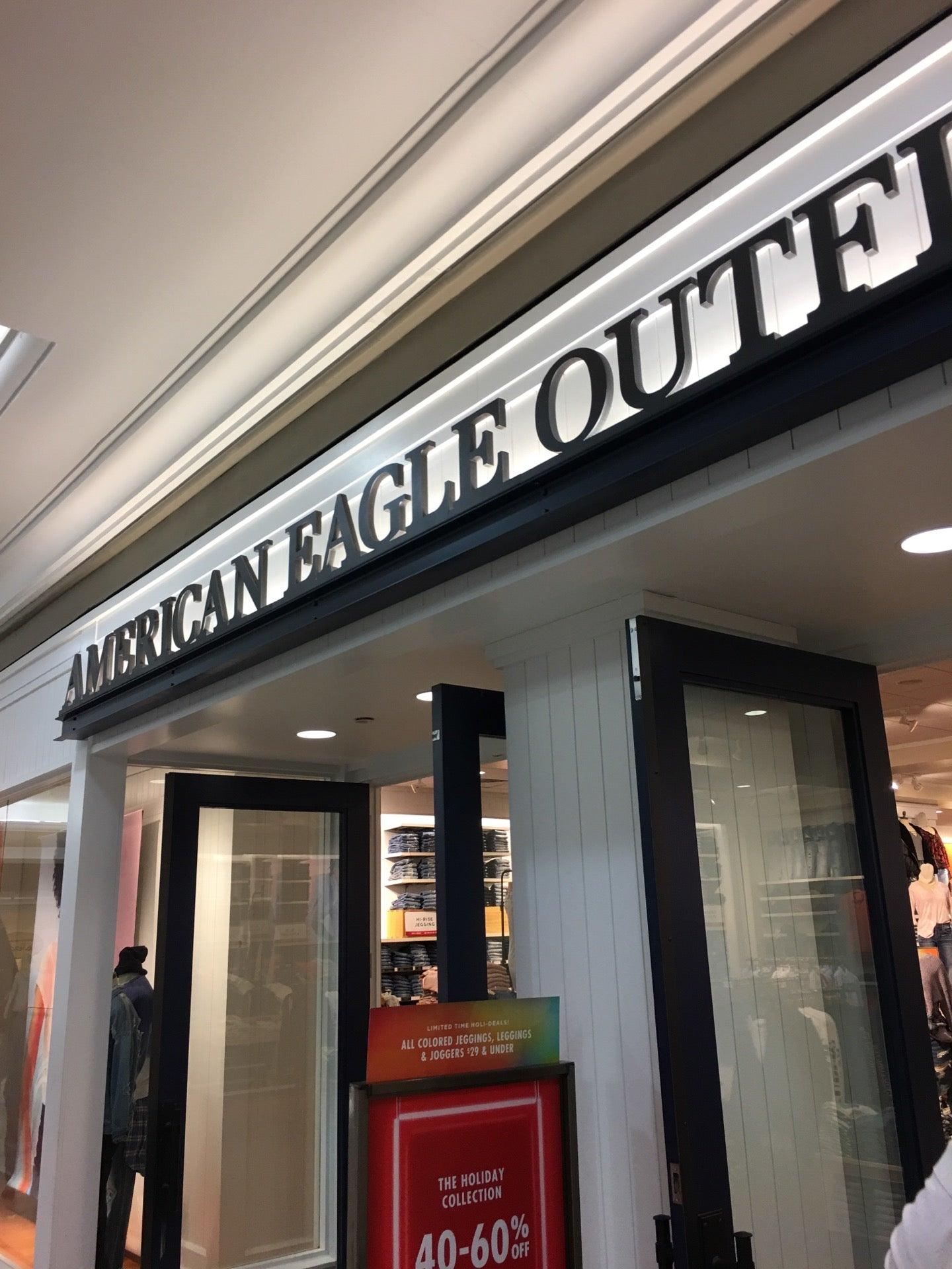 AMERICAN EAGLE OUTFITTERS