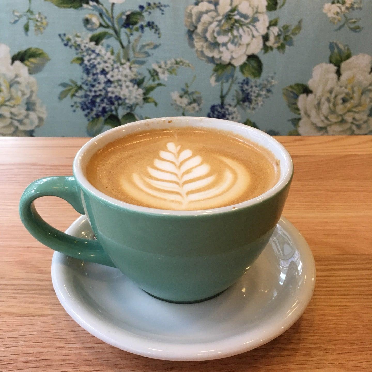 Monopole Café & Buvette + Caviste