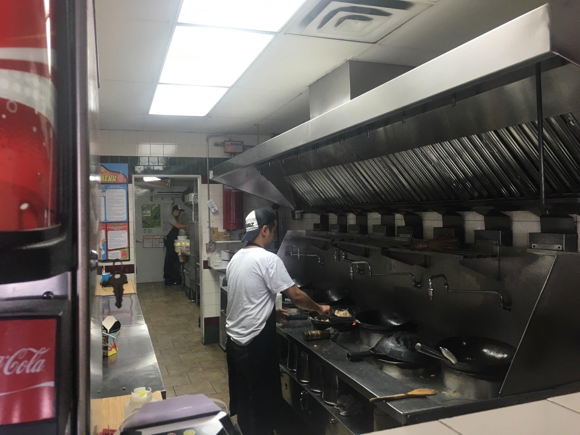 Oodle Noodle Box West