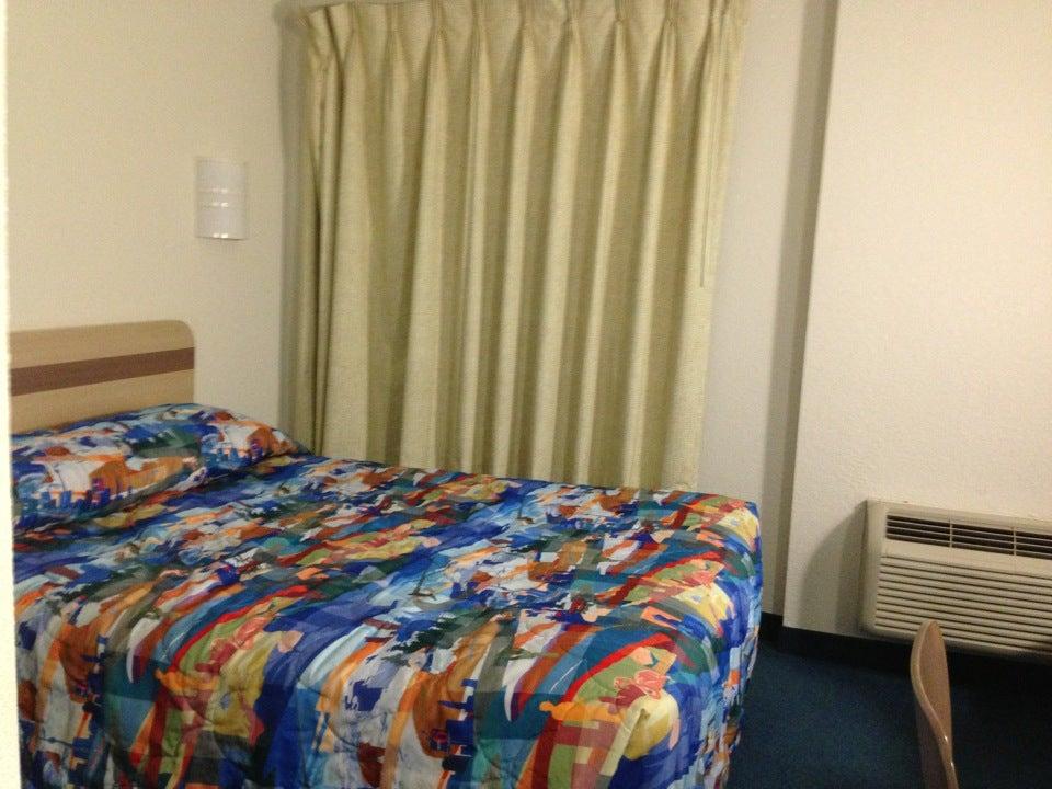 Motel 6 Grande Prairie