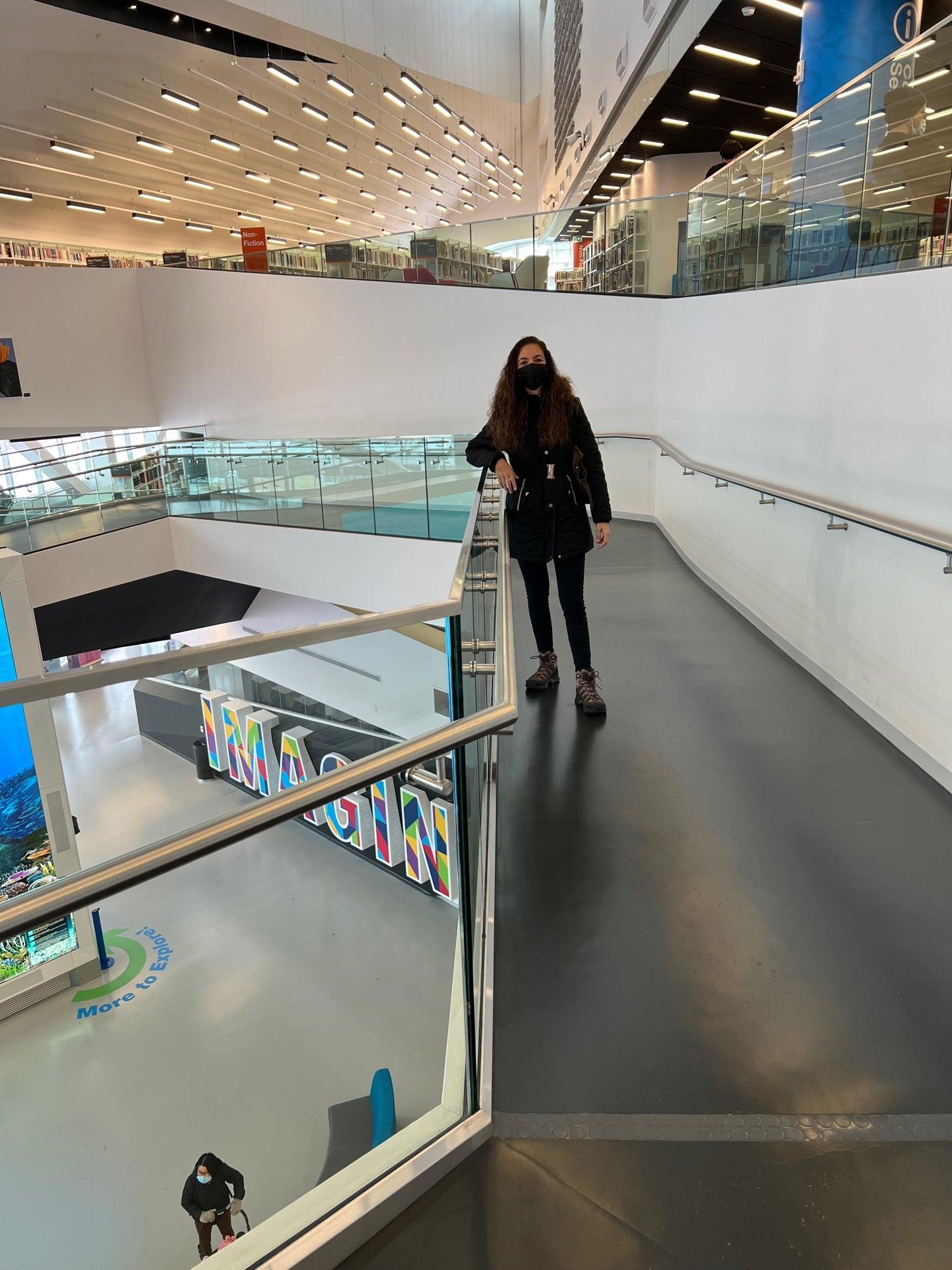 Stanley Milner Library