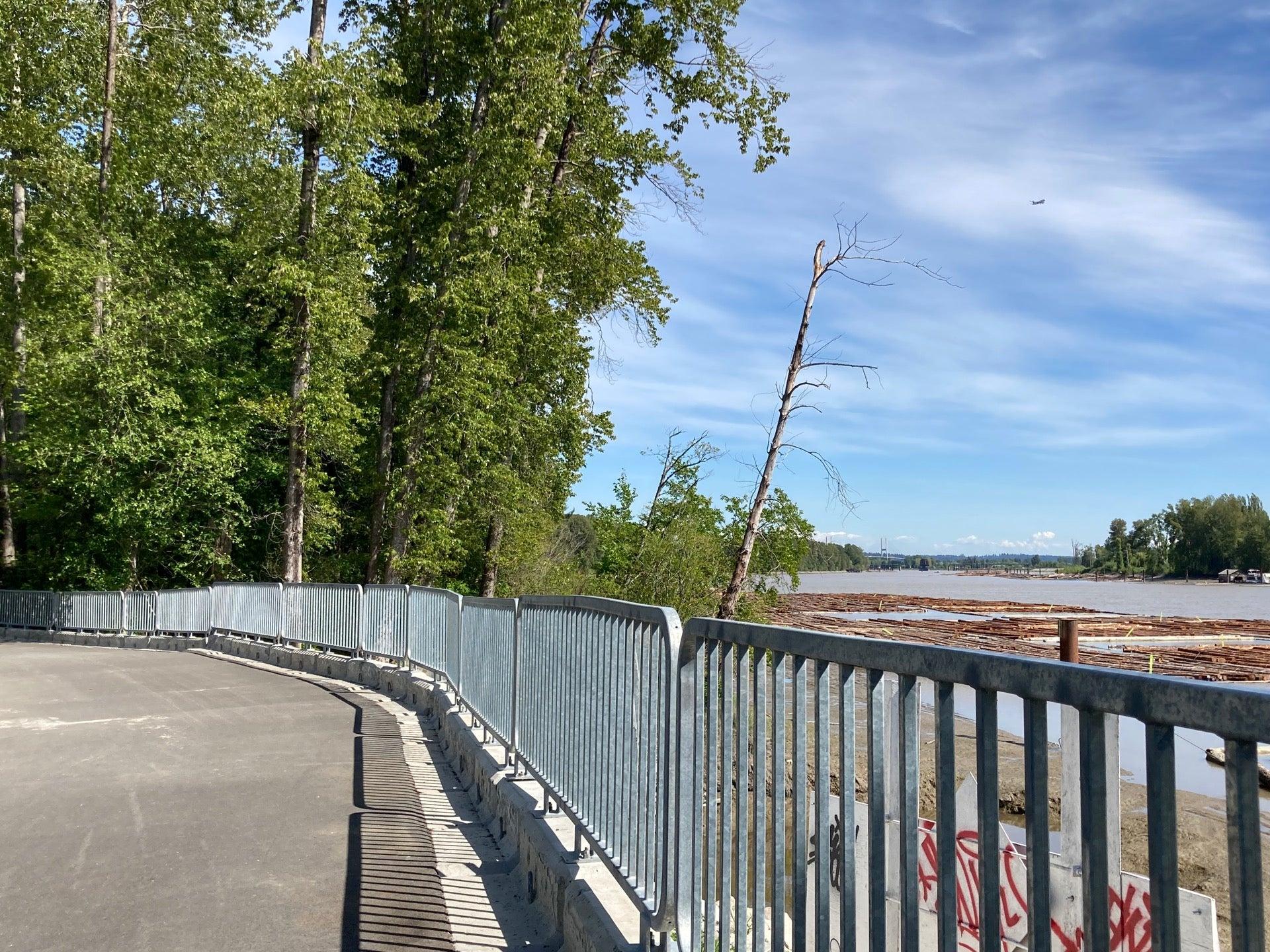 East Fraserlands Walkway