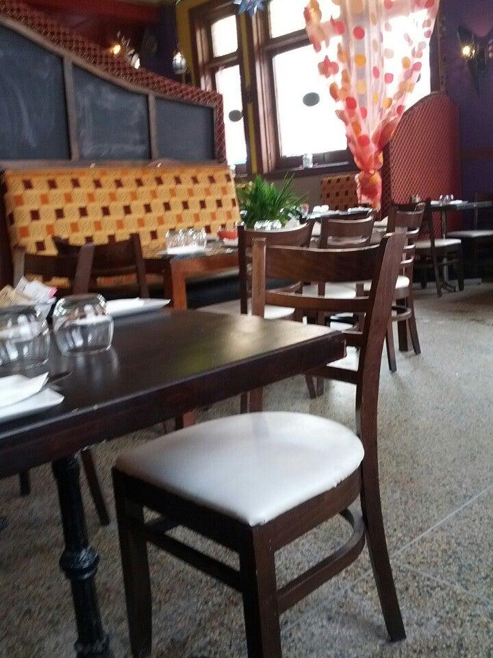 Resto Cafe Chez Anas