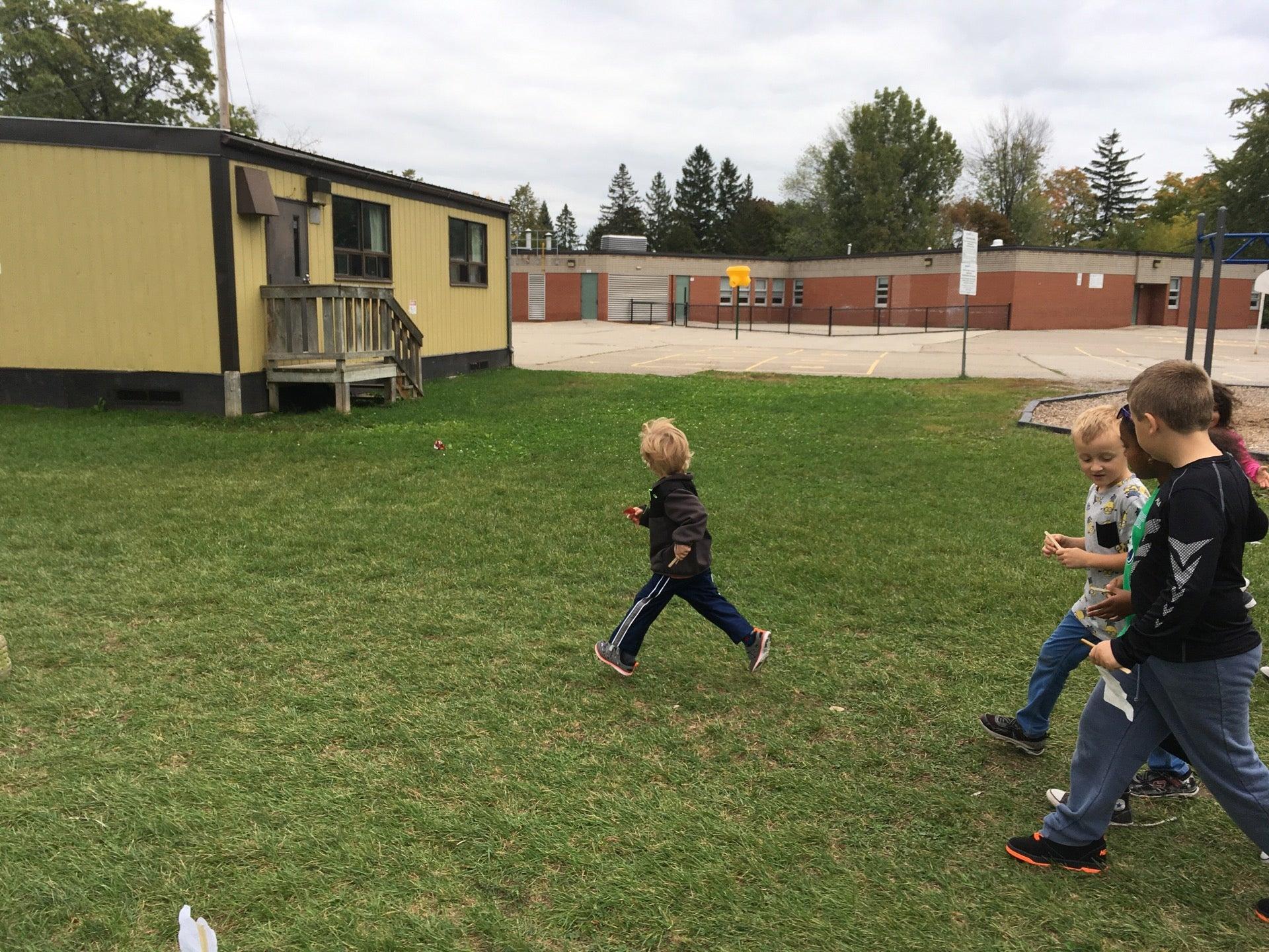 Forest Avenue Public School