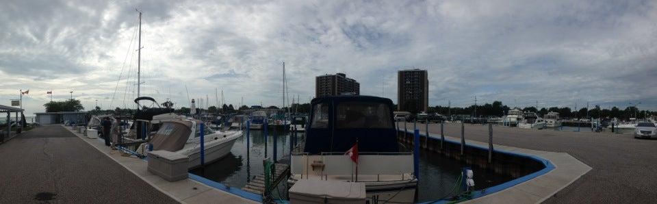 Riverside Marina