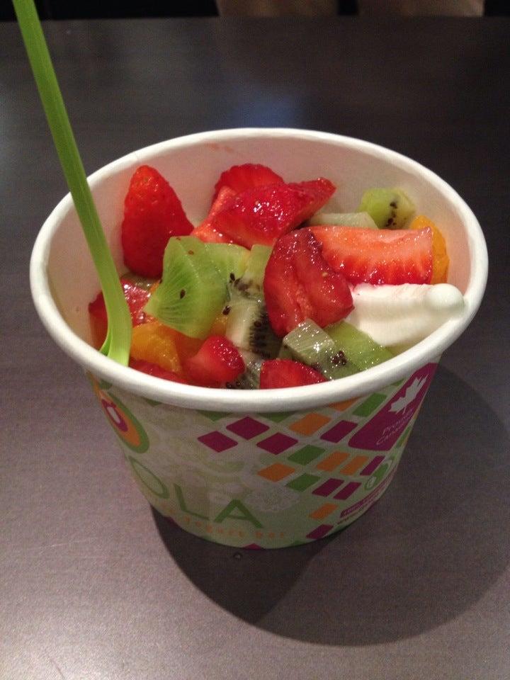 Qoola Frozen Yogurt Bar