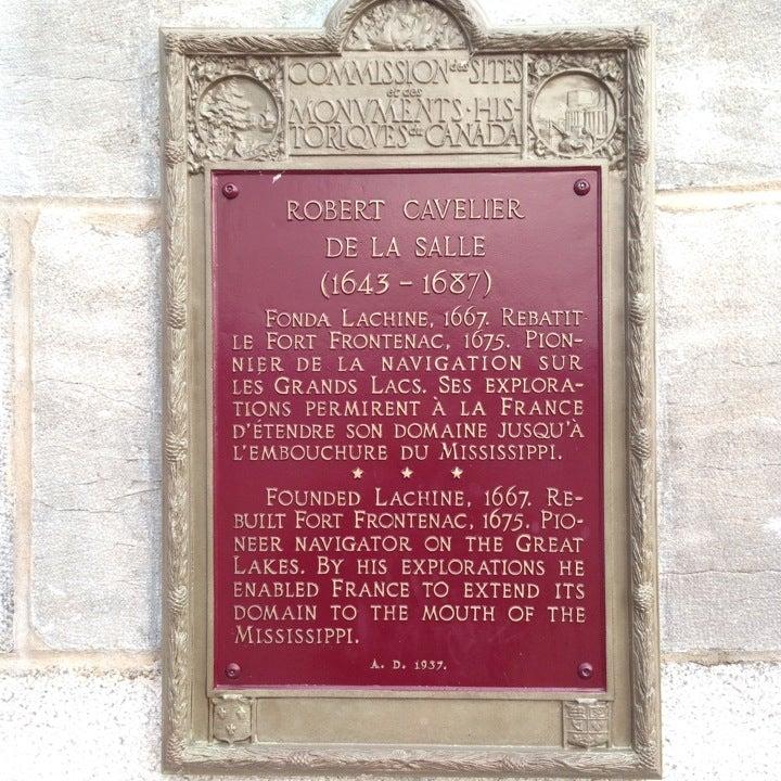 Monument Robert Cavelier de la Salle