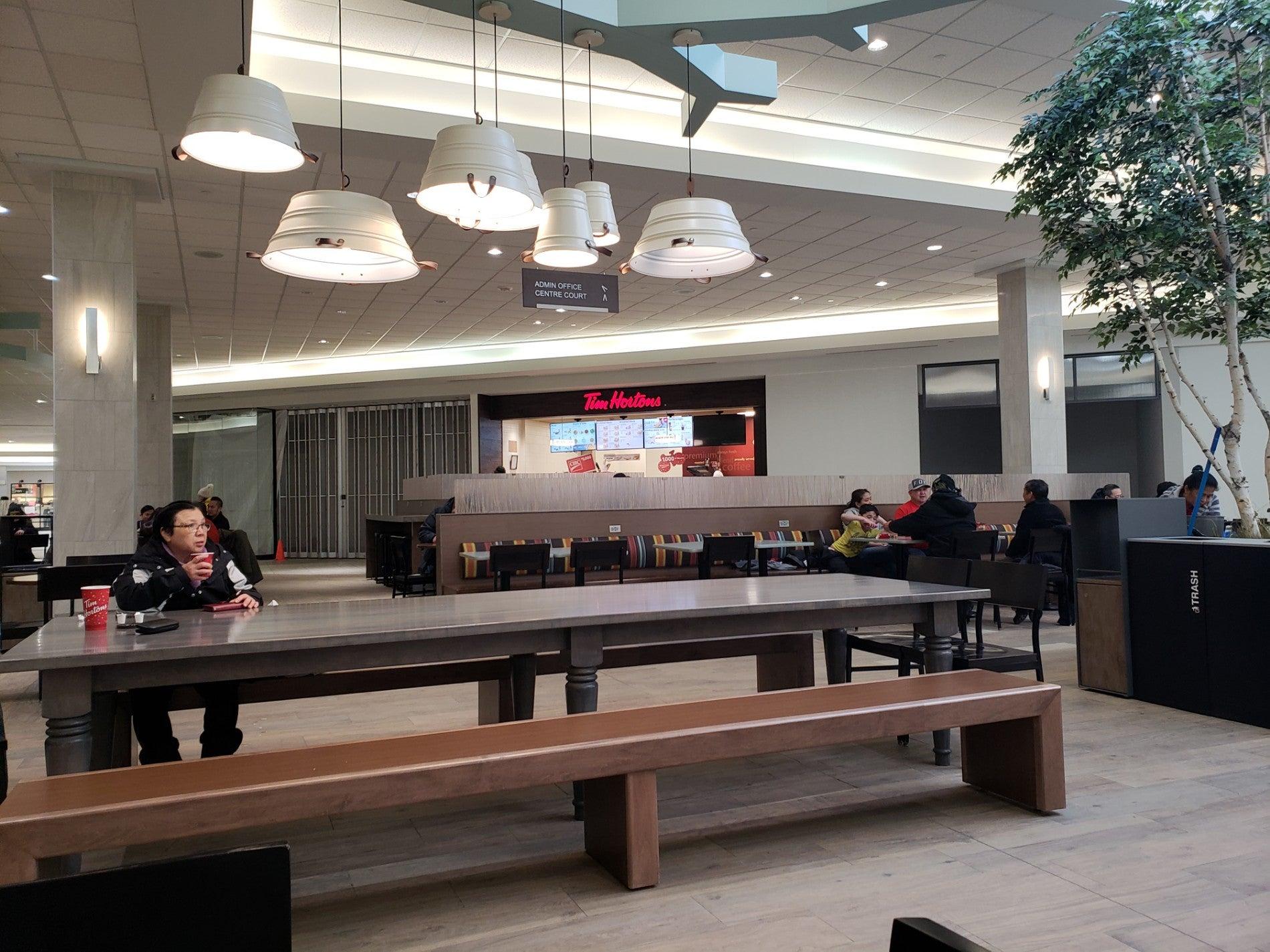 Confederation Mall