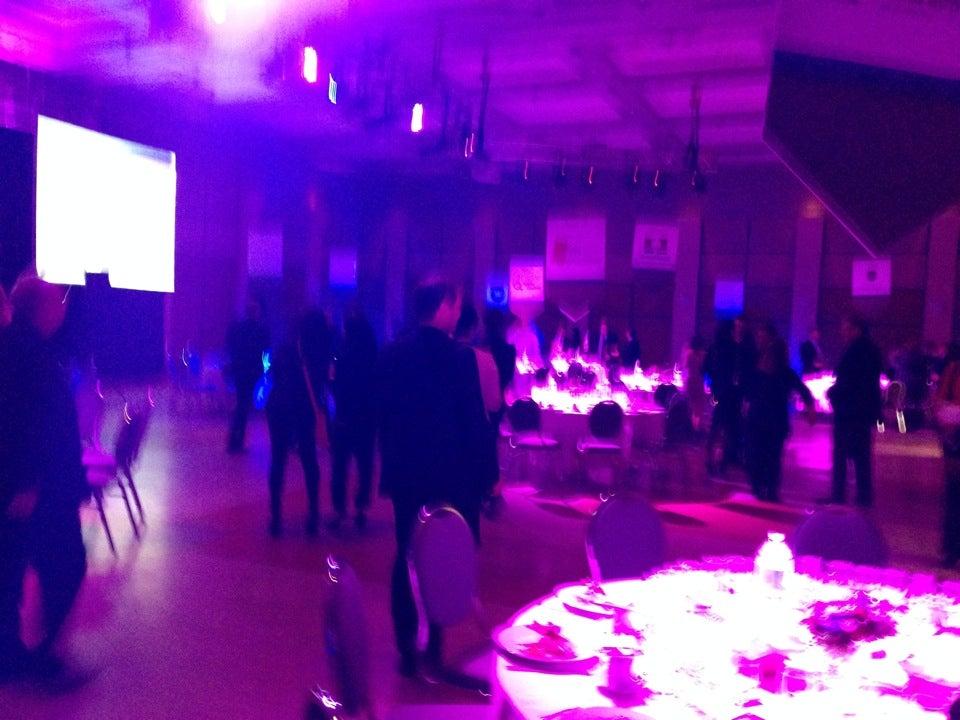 Centre Culturel & Comm Therese