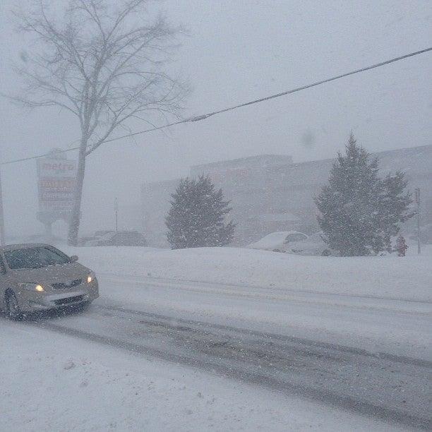 Metro Plus Val-Belair