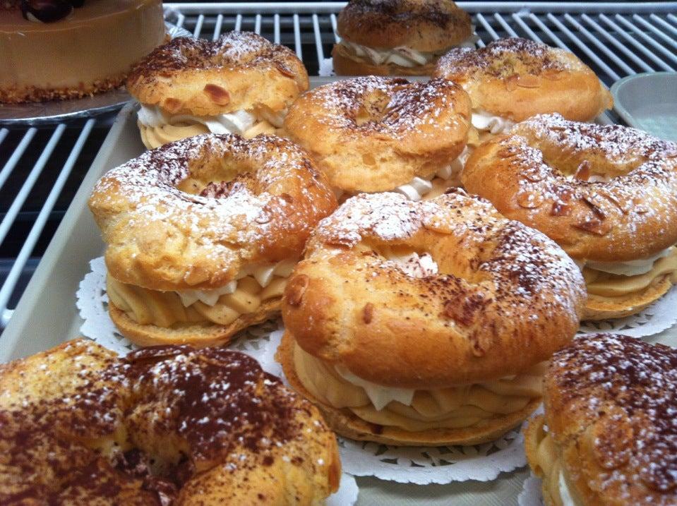 Le Marche Public Mante du Carre