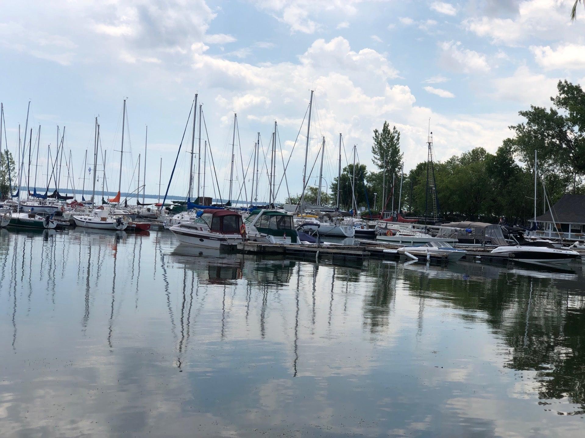Pointe Claire Yacht Club