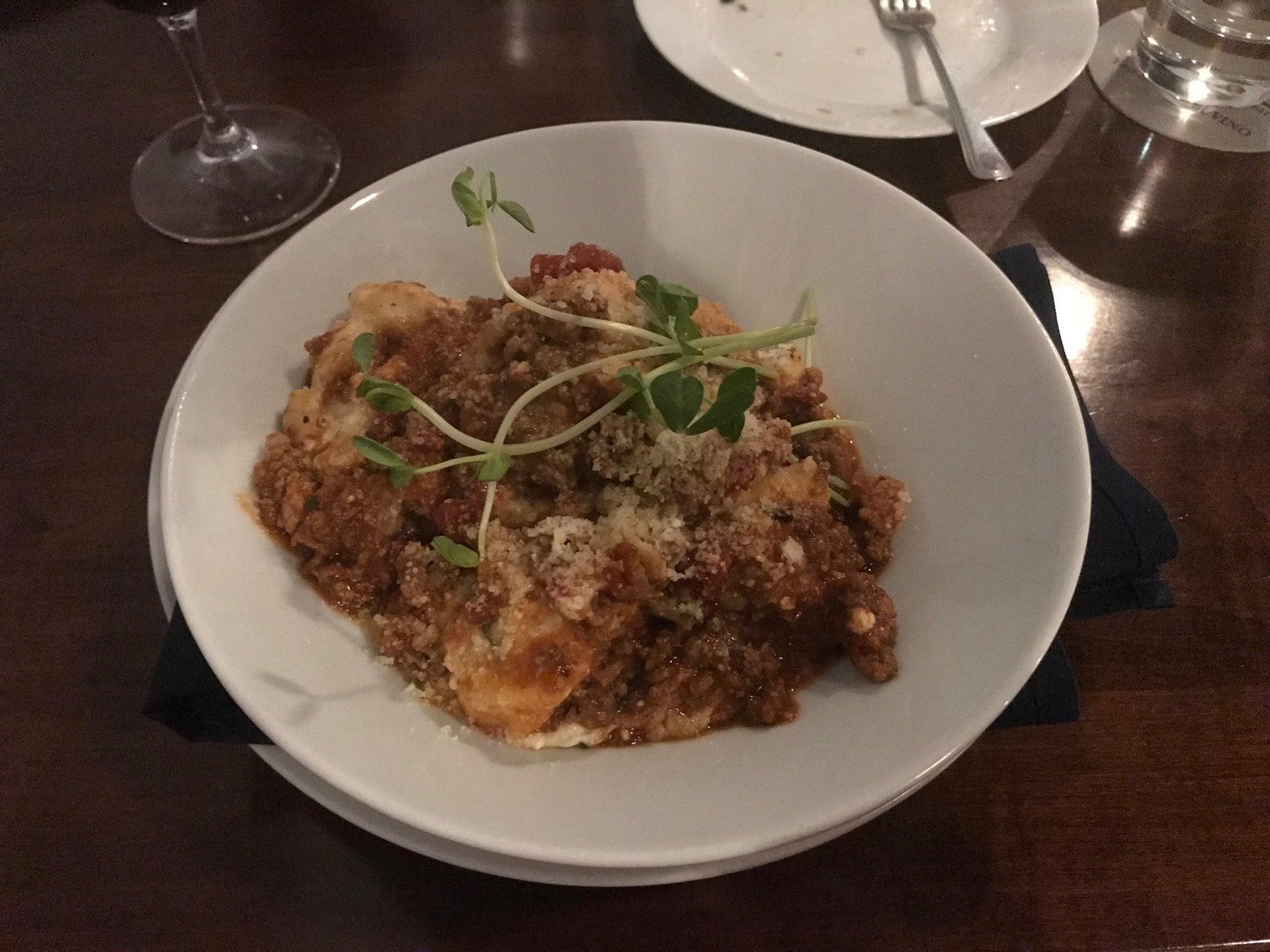 Izzy's Pasta & Wine Bar