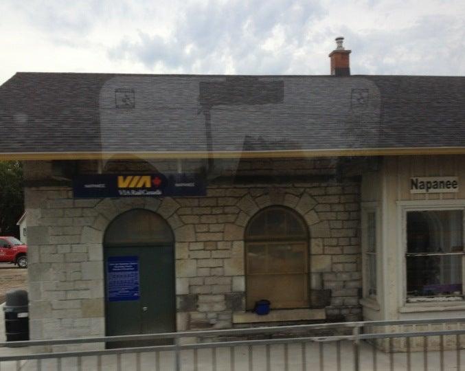 VIA Rail-Napanee