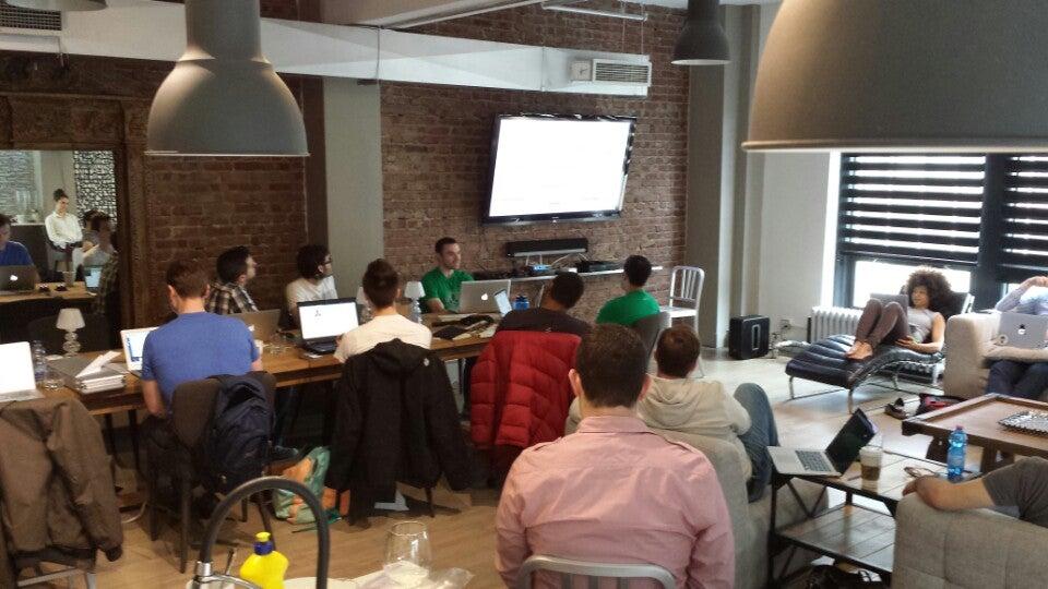 Holland Hotel by Simplissimmo