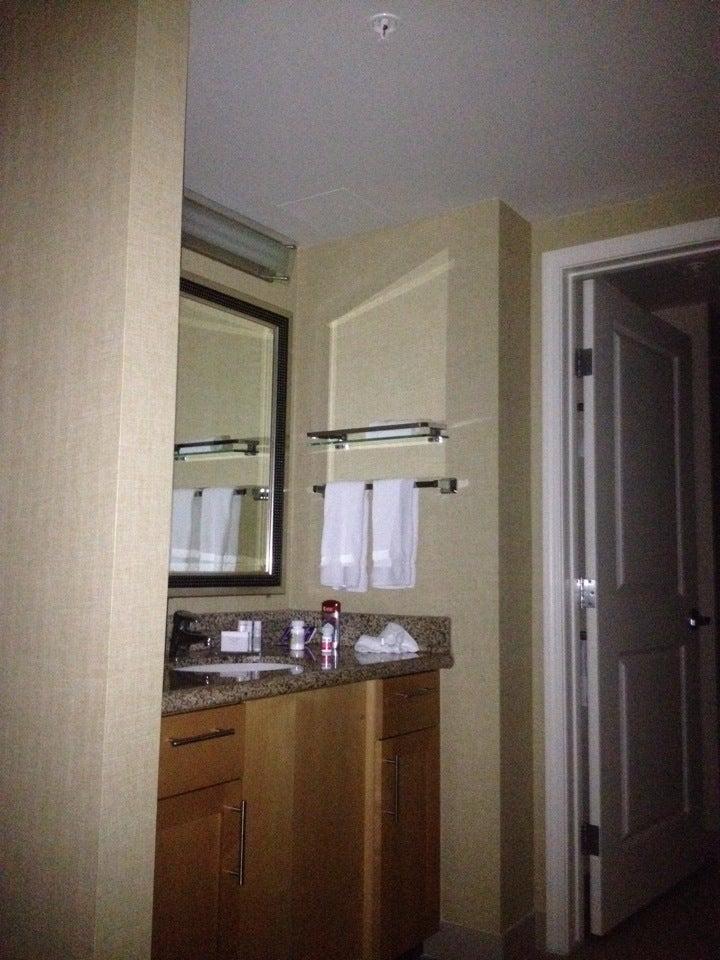 Residence Inn by Marriott Calgary Airport