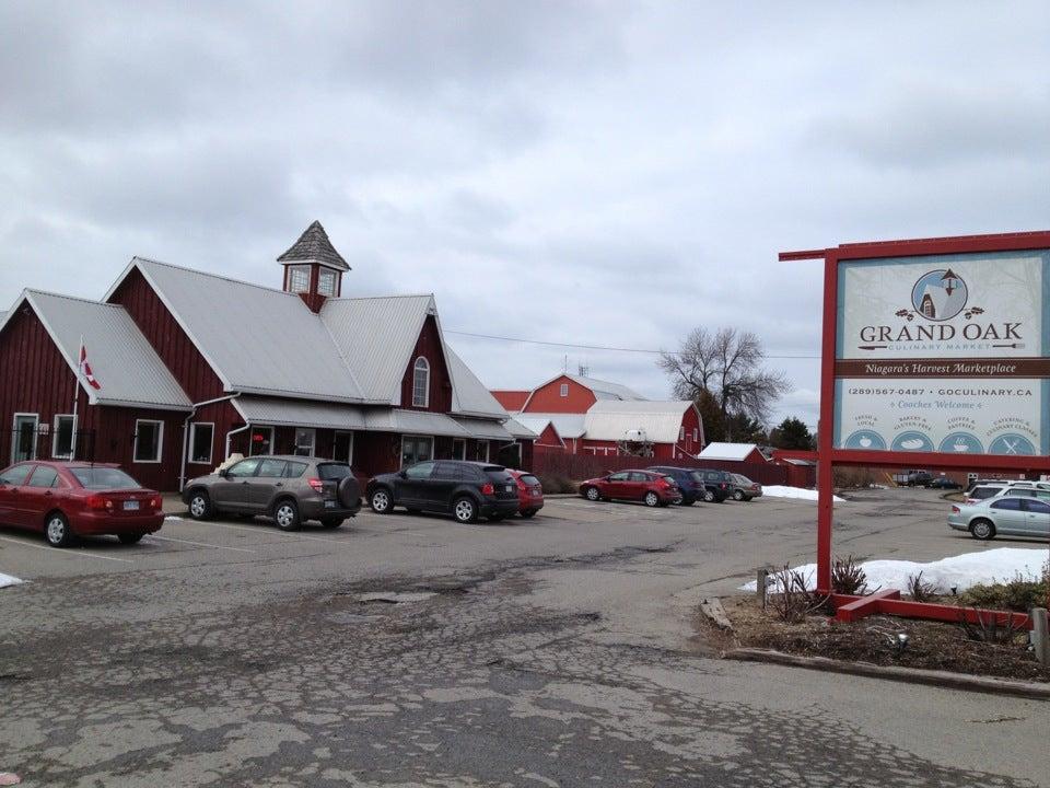Grand Oak Culinary Market