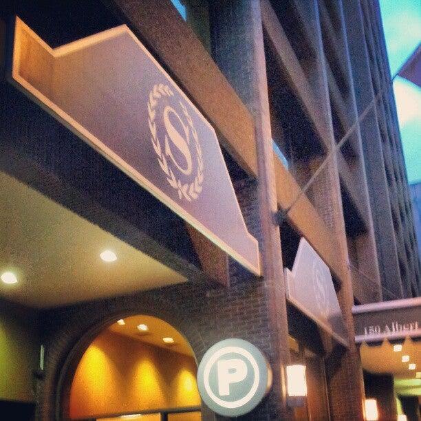Sheraton Ottawa Hotel