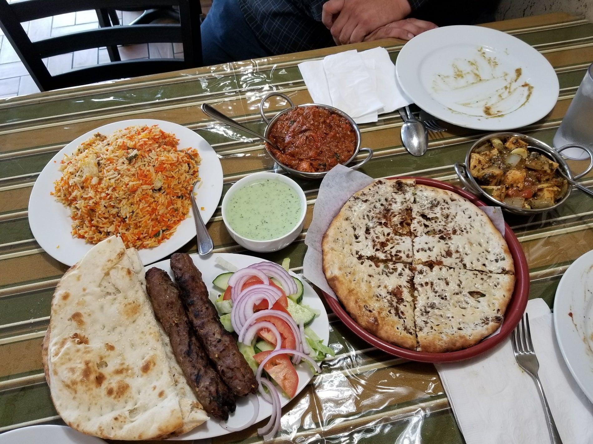 Mogul Divaan Dining