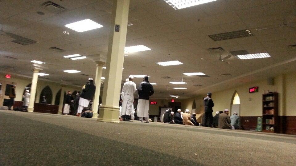 Mosque al-Hidaya - Toronto Tableeghi Markaz