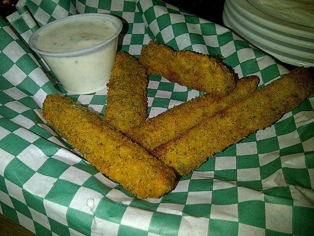 Ollee's Bar & Eatery