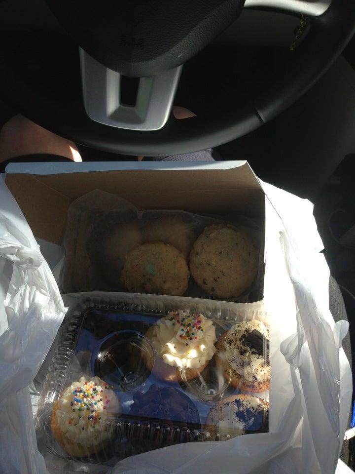 The Pink Flamingo Bakery and Boutique