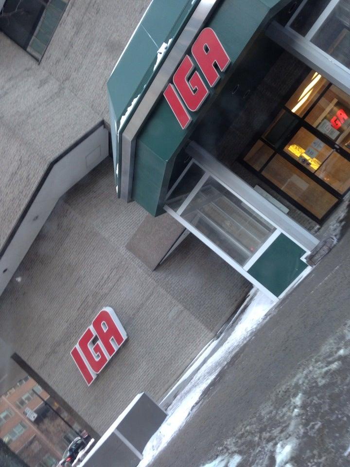 IGA Marche Louise Menard