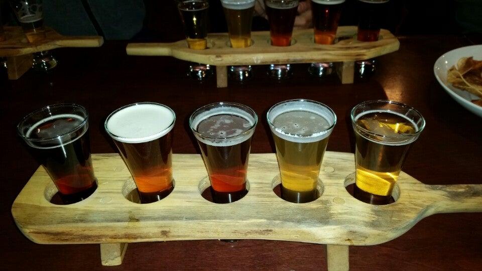 Resto Pub Auberge de Jeunesse