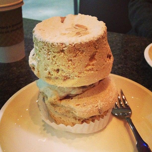 Dolce Camerata Dessert Caffe