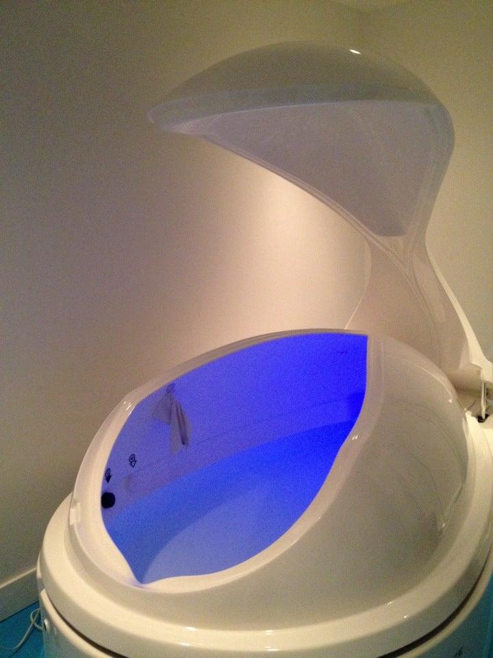 Cloud9 Float Spa