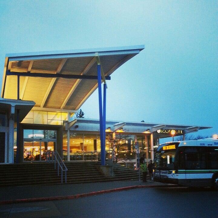 Uvic Bookstore