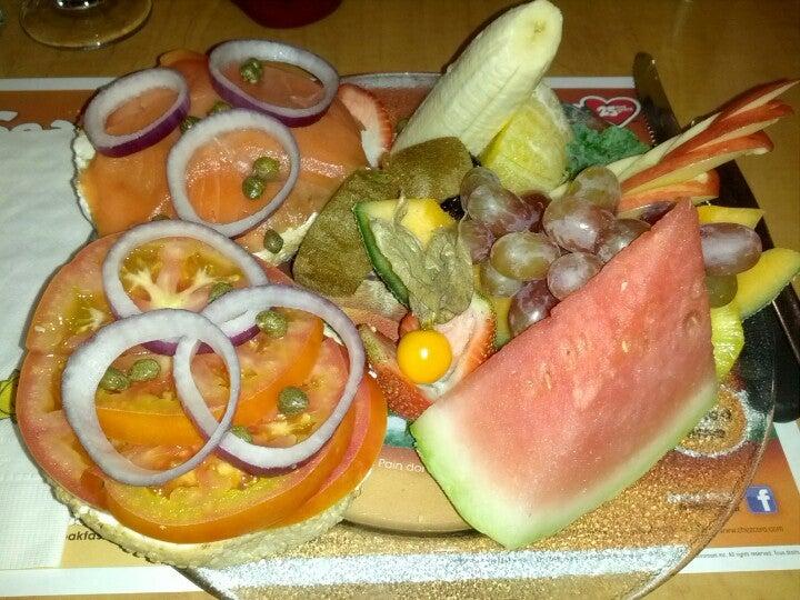 Cora's Breakfast & Lunch