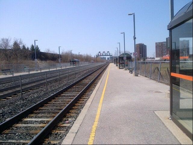 Eglinton Go Station