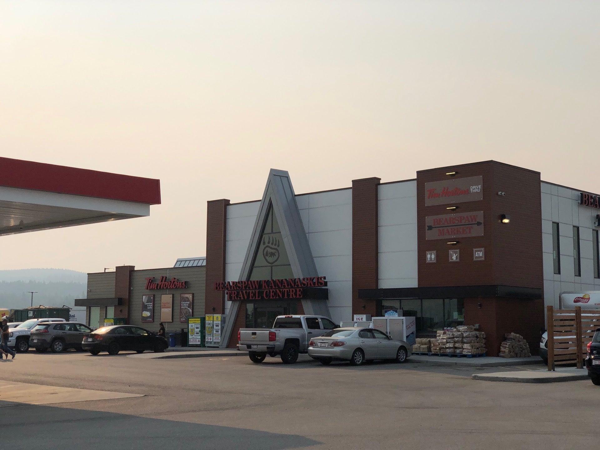 Bearspaw Kananaskis Travel Centre