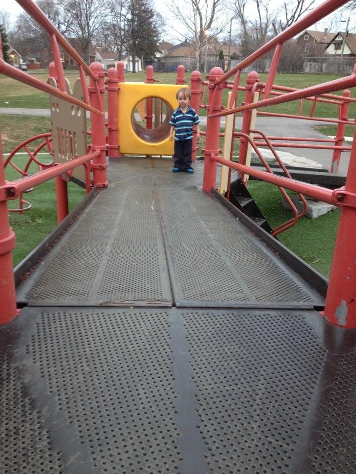 FH Leslie Community Park